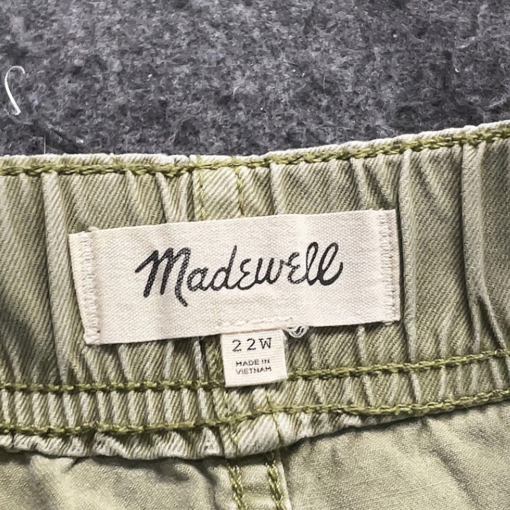 Madewell Women's Olive Shorts - Picture 3 of 4